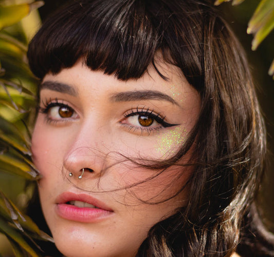 Tips for Choosing the Perfect Pair of Colored Contact Lenses